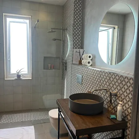 Cute Little Penthouse In The Heart Of *