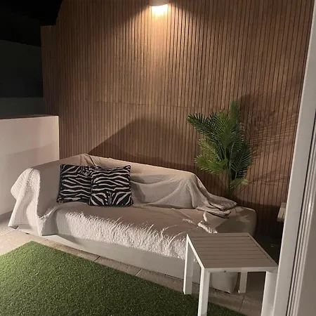 Apartamento Cute Little Penthouse In The Heart Of