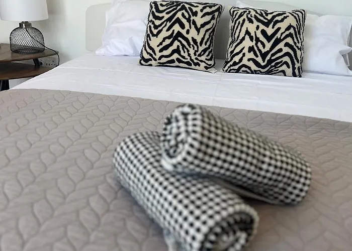 Cute Little Penthouse In The Heart Of Sliema